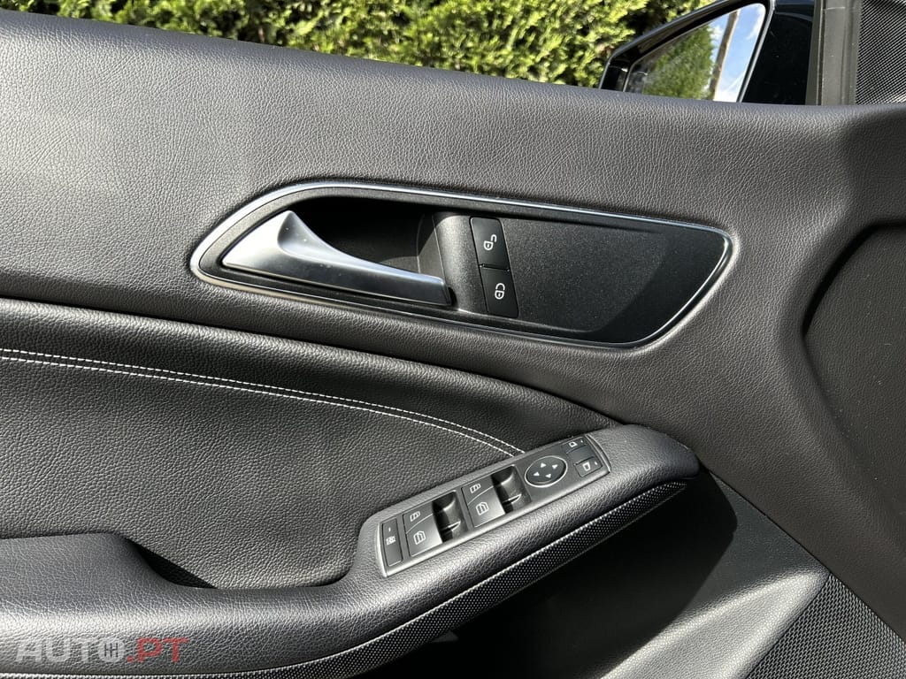 Mercedes-Benz CLA 180 d Shooting Brake