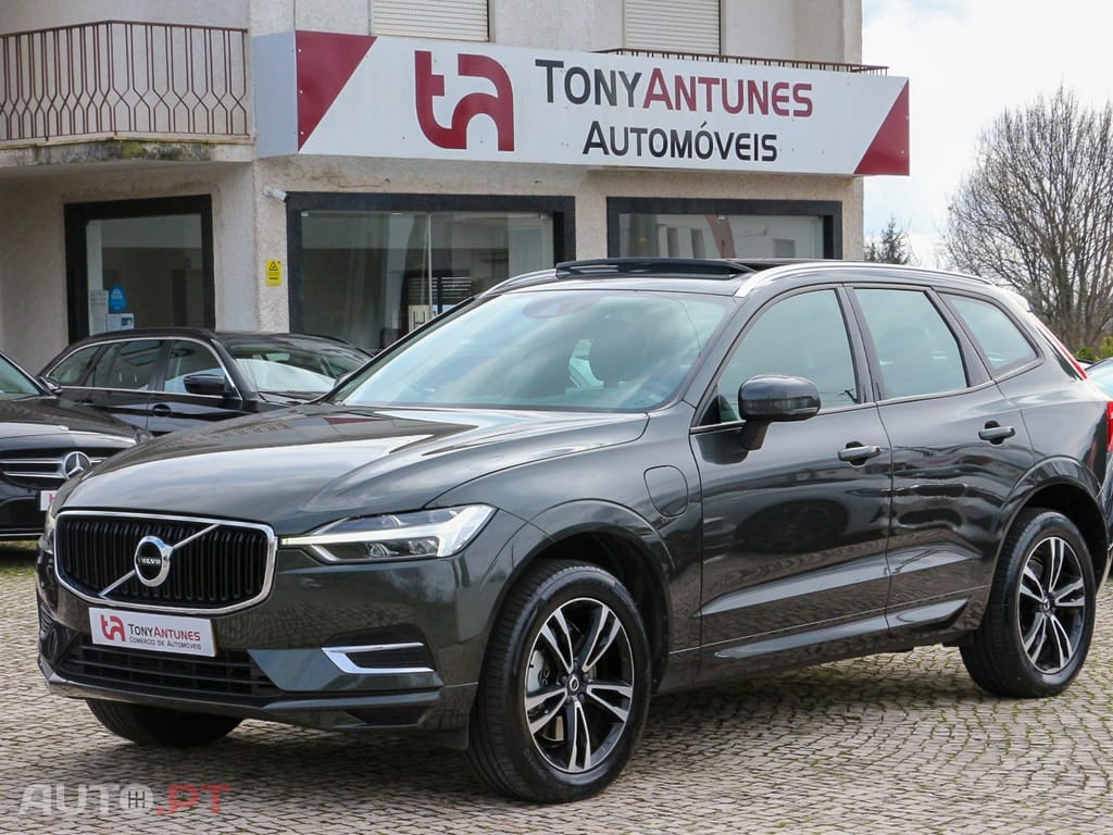 Volvo XC60 2.0 T8 PHEV Momentum AWD