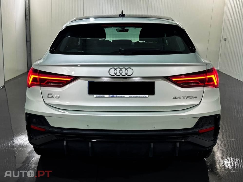 Audi Q3 45 TFSIe S line S tronic