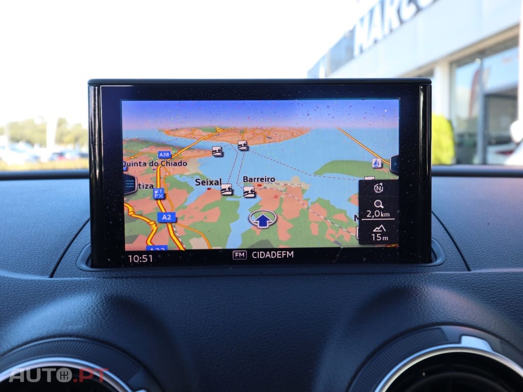 Audi A3 1.6 TDI Design — fotografia 14