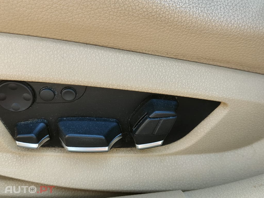 BMW 520 520d Luxury BluePerformance Bose Sport Auto