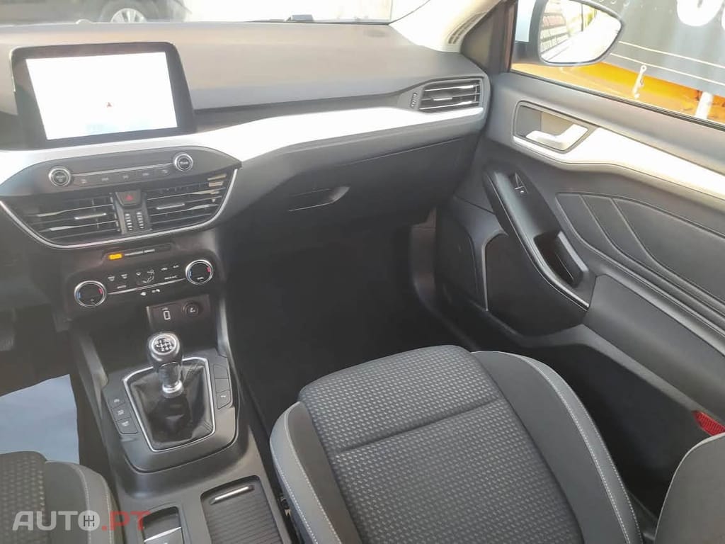 Ford Focus SW 1.5 TDCI EcoBlue Business-2020