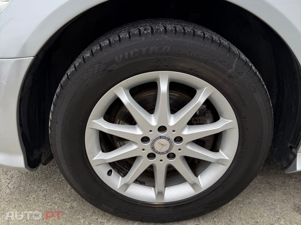 Mercedes-Benz R 320 CDi 4-Matic Longo