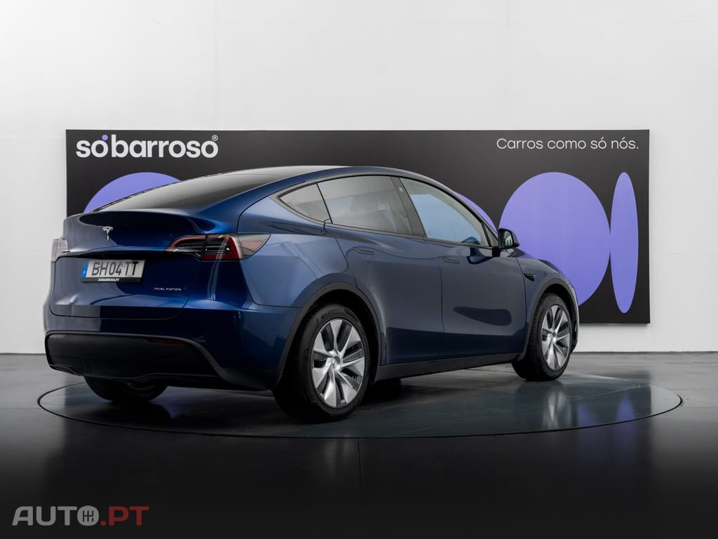 Tesla Model Y Long Range Tração Integral