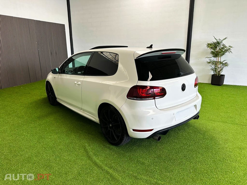 Volkswagen Golf 2.0 TSI GTI Edition 35