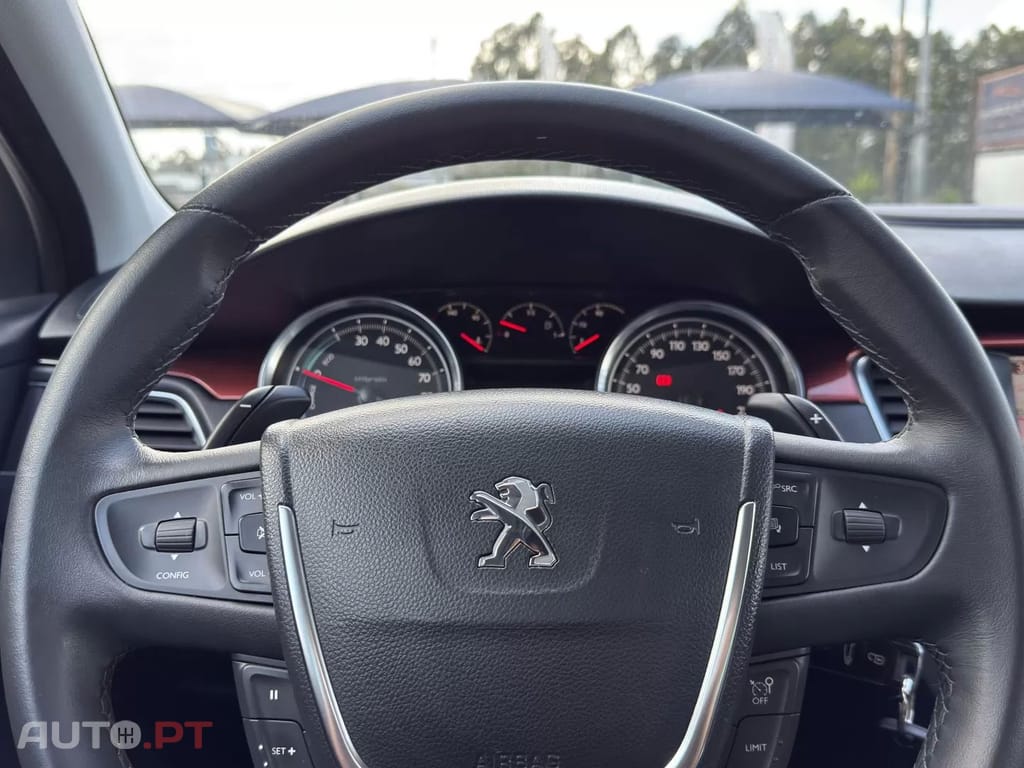 Peugeot 508 RXH 2.0 HDi Hybrid4 163cv 2-Tronic — fotografia 22