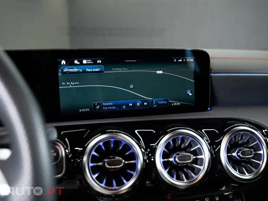 Mercedes-Benz CLA 250 e Shooting Brake AMG Line — fotografia 30
