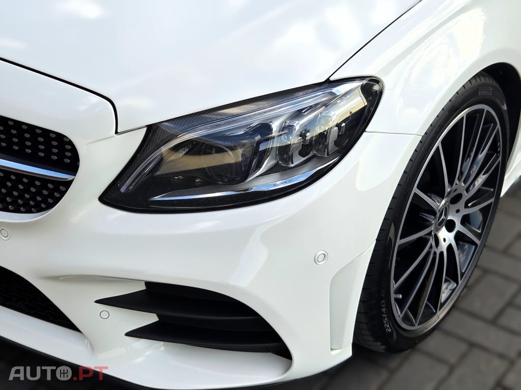 Mercedes-Benz C 300 de AMG-Line (Pack Night) - Burmester Audio, Multibeam, Airmatic, 19"