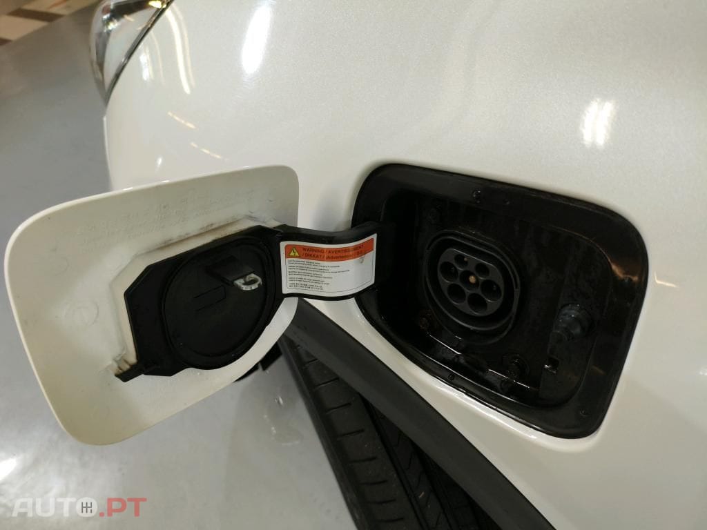 Kia Niro 1.6 GDi HEV Urban