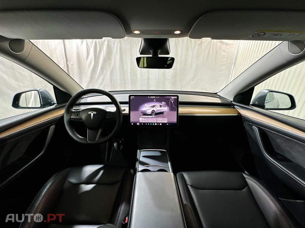 Tesla Model Y Long Range Dual Motor AWD