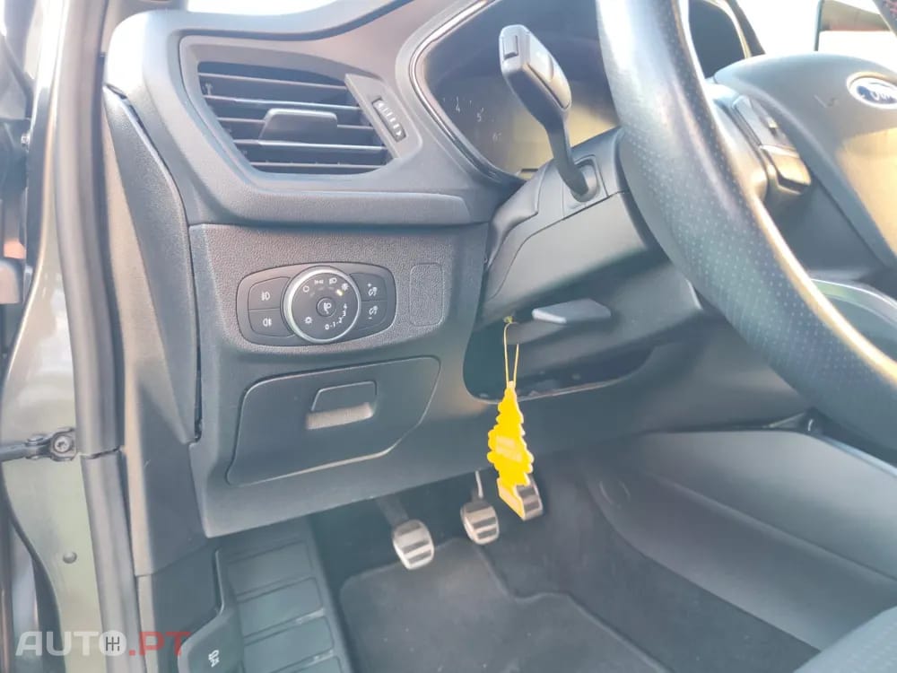 Ford Focus SW 1.0 EcoBoost MHEV ST-Line Design SIP