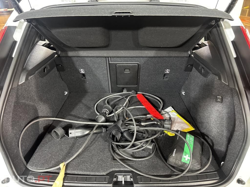 Volvo XC40 1.5 T4 PHEV Inscription Expression
