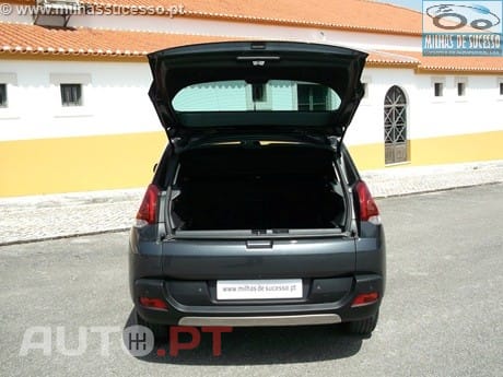 Peugeot 3008 1.6 BlueHDI SPORT 120 cv