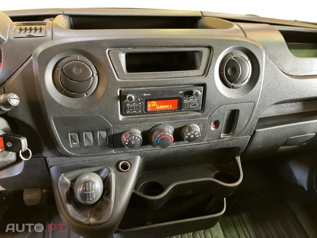 Renault Master 2.3 dCi L2 3.5T Confort