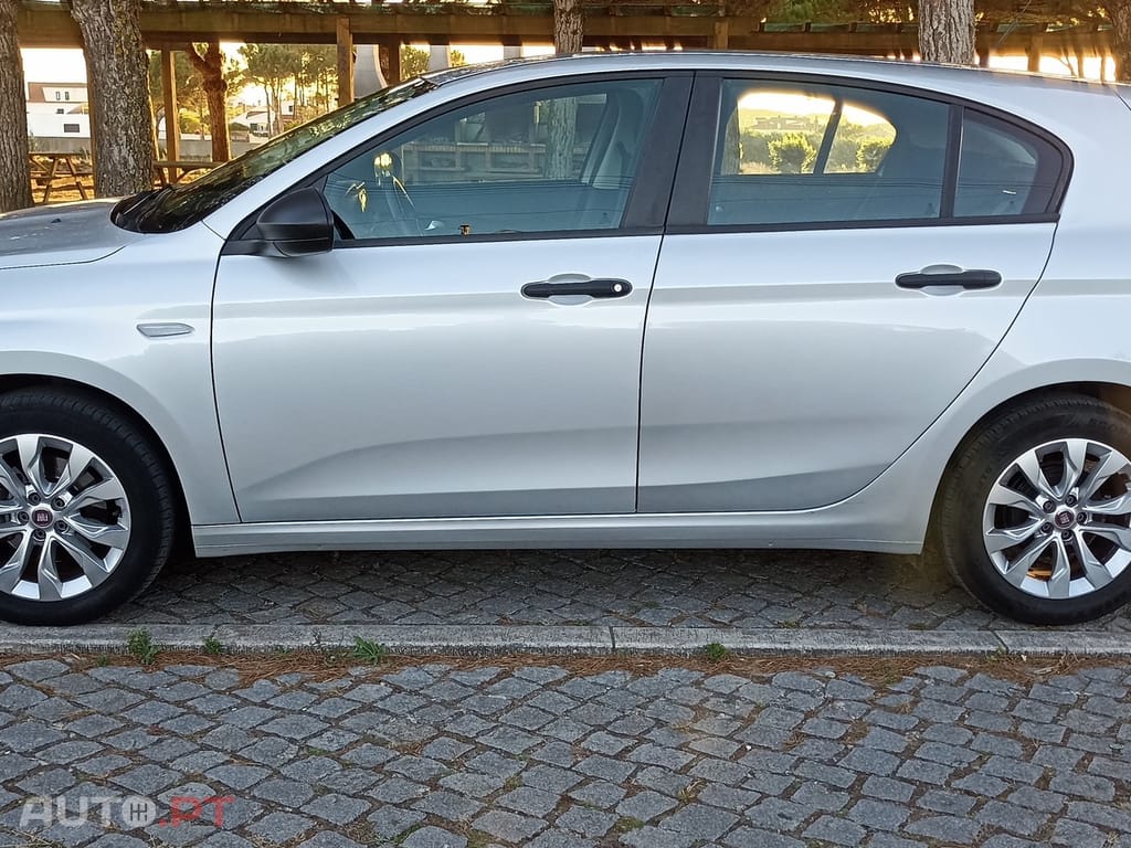 Fiat Tipo 1.3 M-Jet Lounge