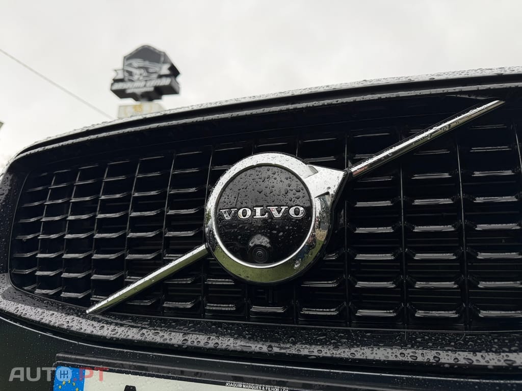 Volvo XC90 2.0 T8 PHEV R-Design AWD