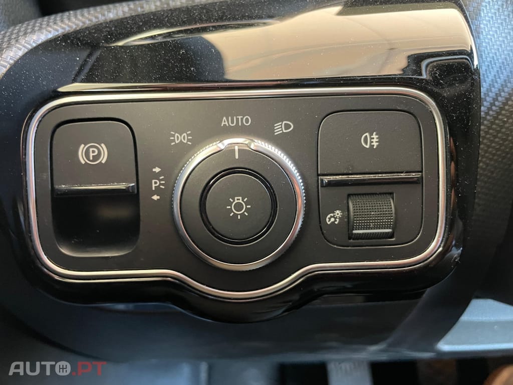 Mercedes-Benz A 180 Advanced Progressive