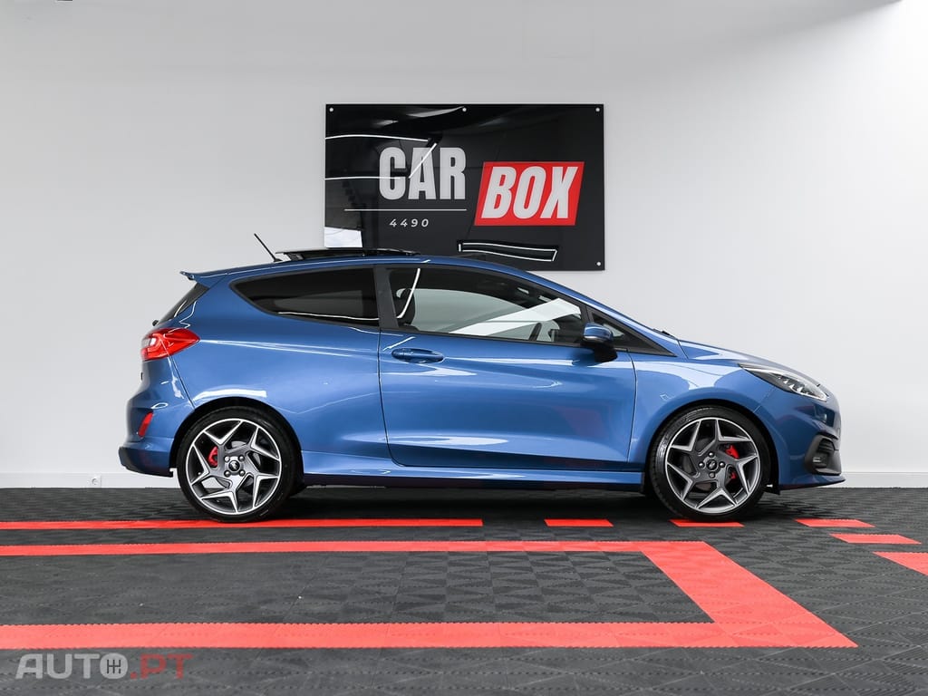 Ford Fiesta 1.5 EcoBoost S&S ST X