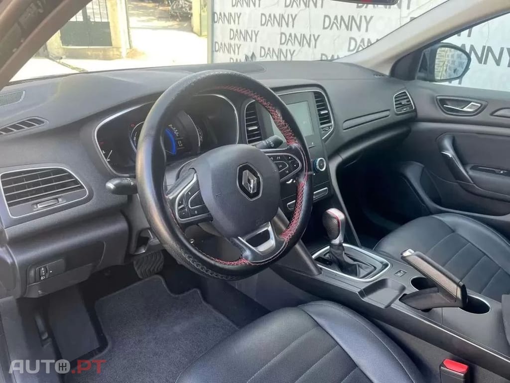 Renault Mégane BLUE dCi 115 GT LINE — fotografia 8
