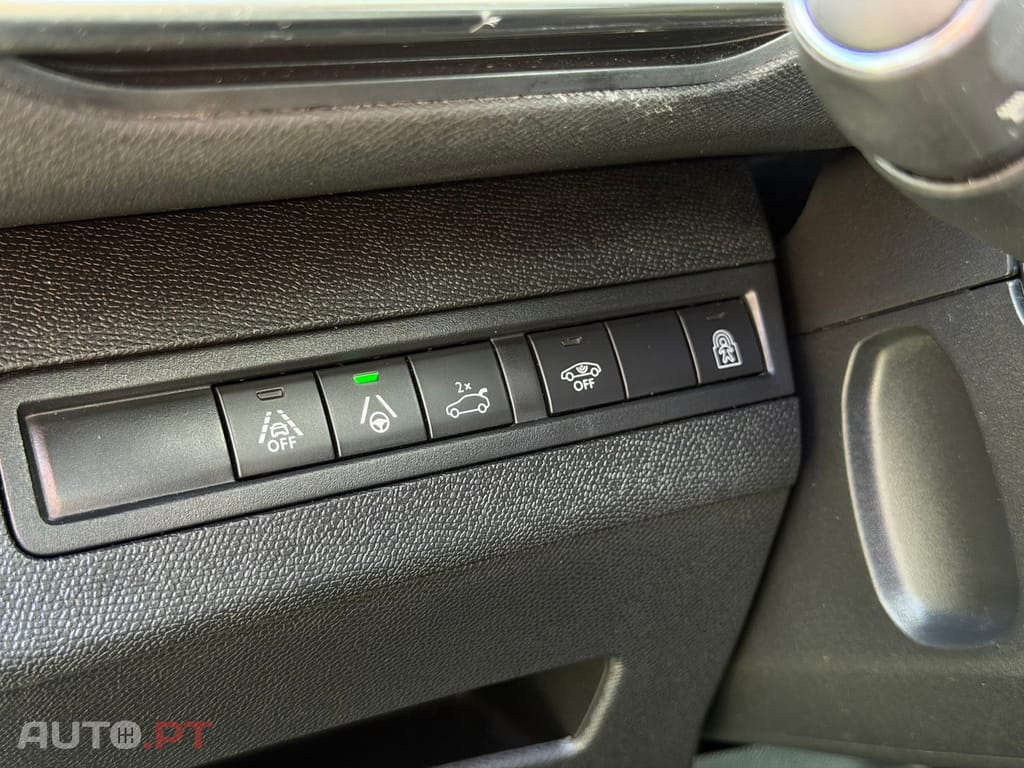 Peugeot 3008 1.5 BlueHDi GT EAT8