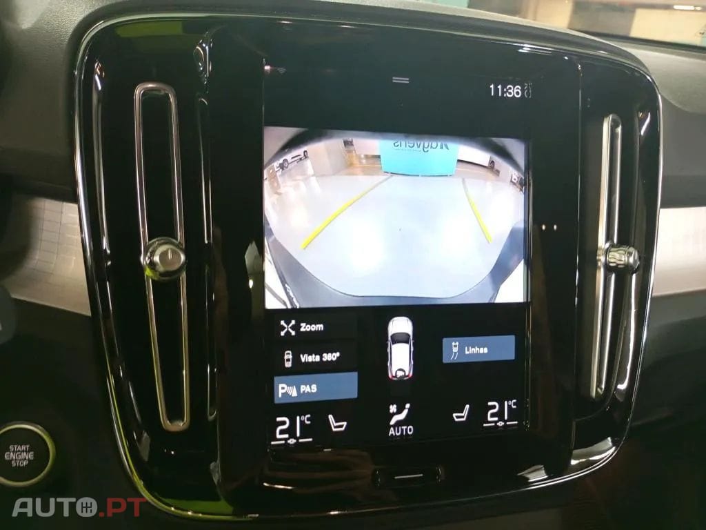 Volvo XC40 1.5 T4 PHEV Plus Dark