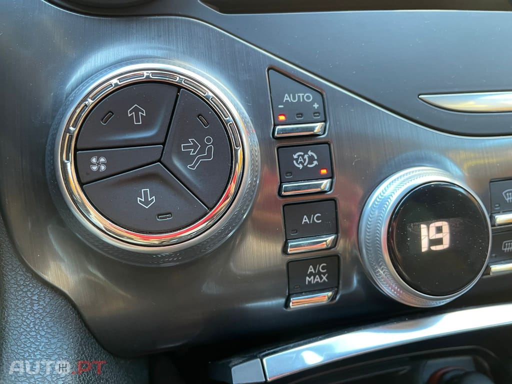 Citroen DS5 2.0 HDi Hybrid4 Business Class