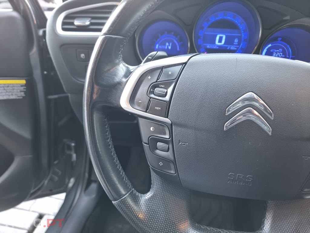 Citroen C4 1.6 e-HDi Exclusive CMP6