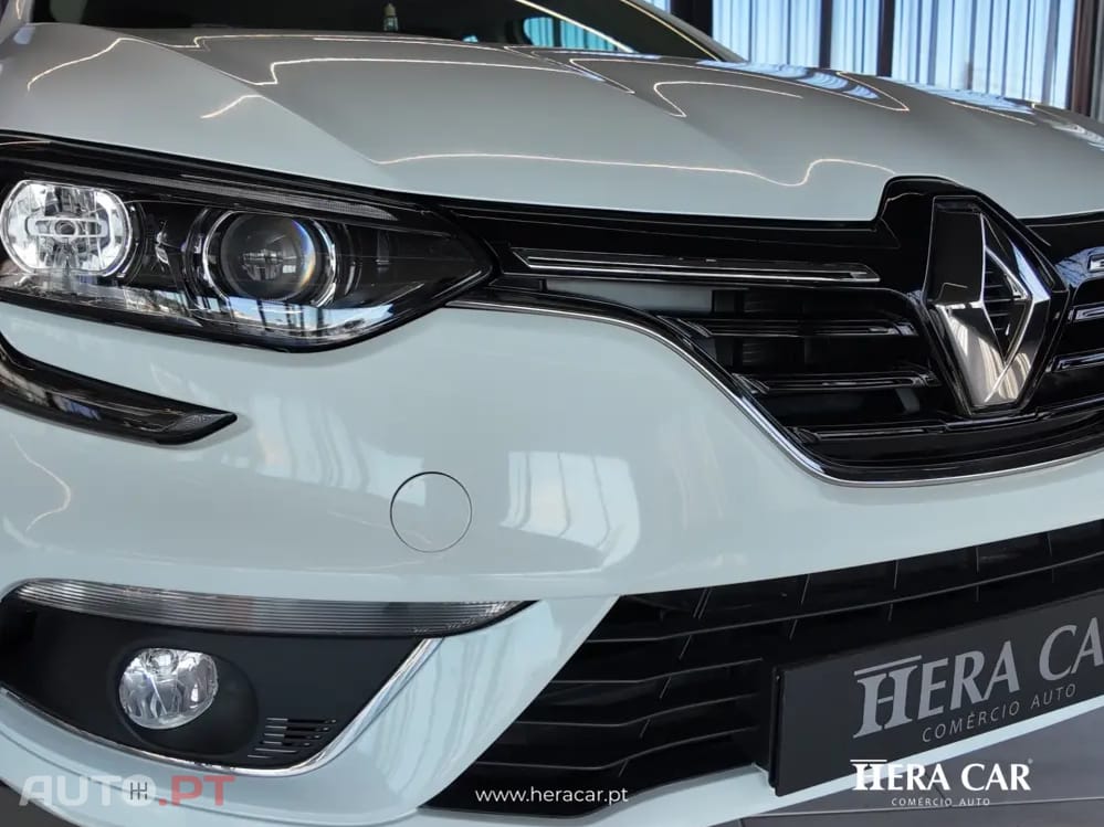 Renault Mégane Outro