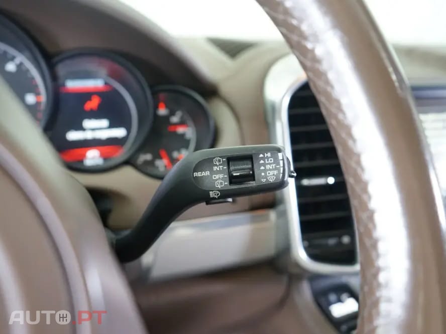 Porsche Cayenne Tiptronic