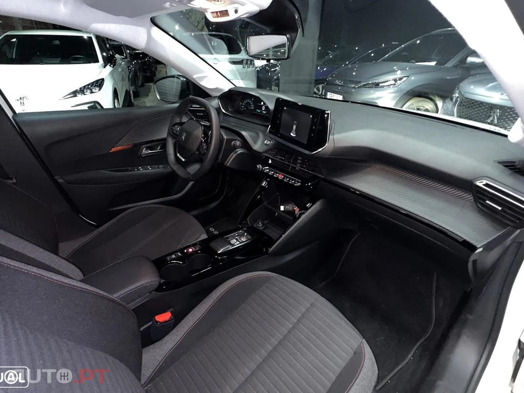 Peugeot E-208 50 kWh Active Pack