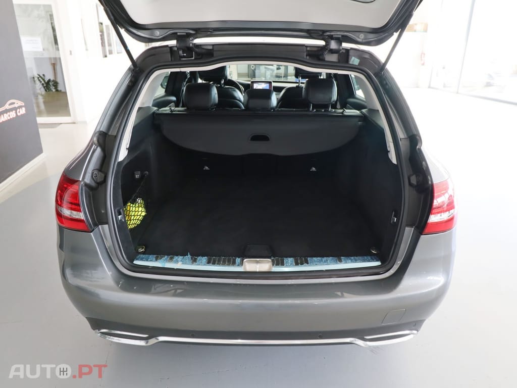 Mercedes-Benz C 300 BlueTEC Hybrid Avantgarde