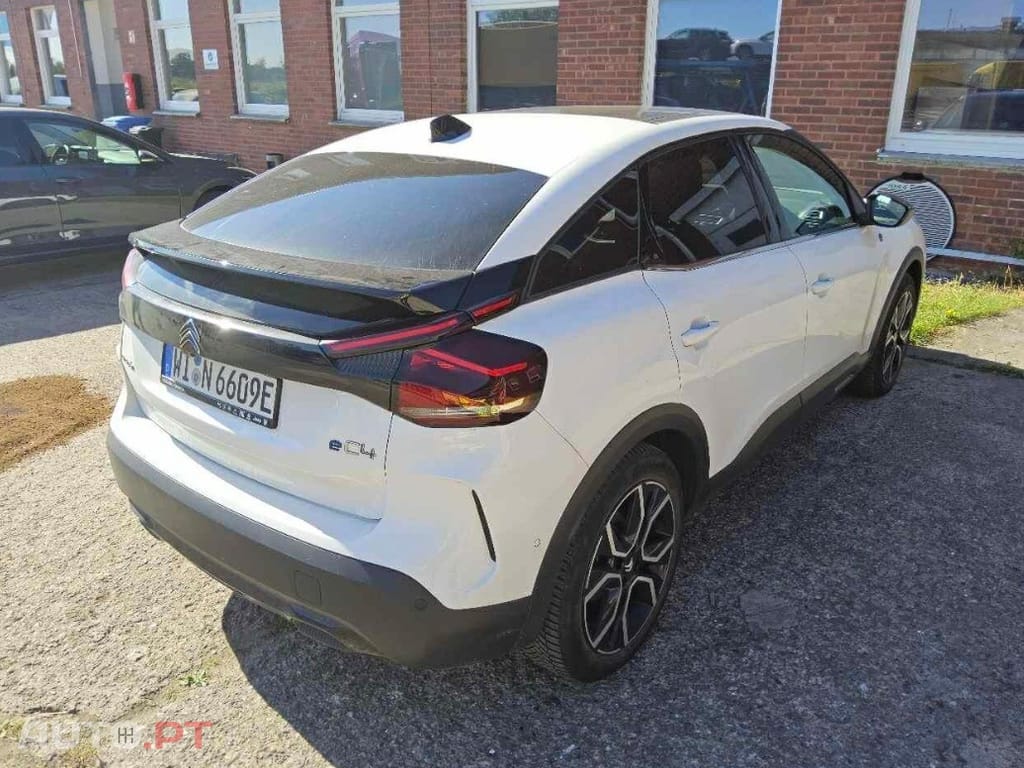 Citroen e-C4 50 kWh Shine Pack