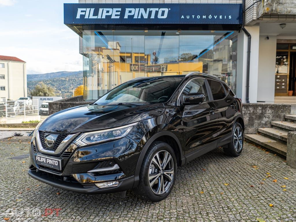 Nissan Qashqai 1.2 DIG-T N-Connecta 18