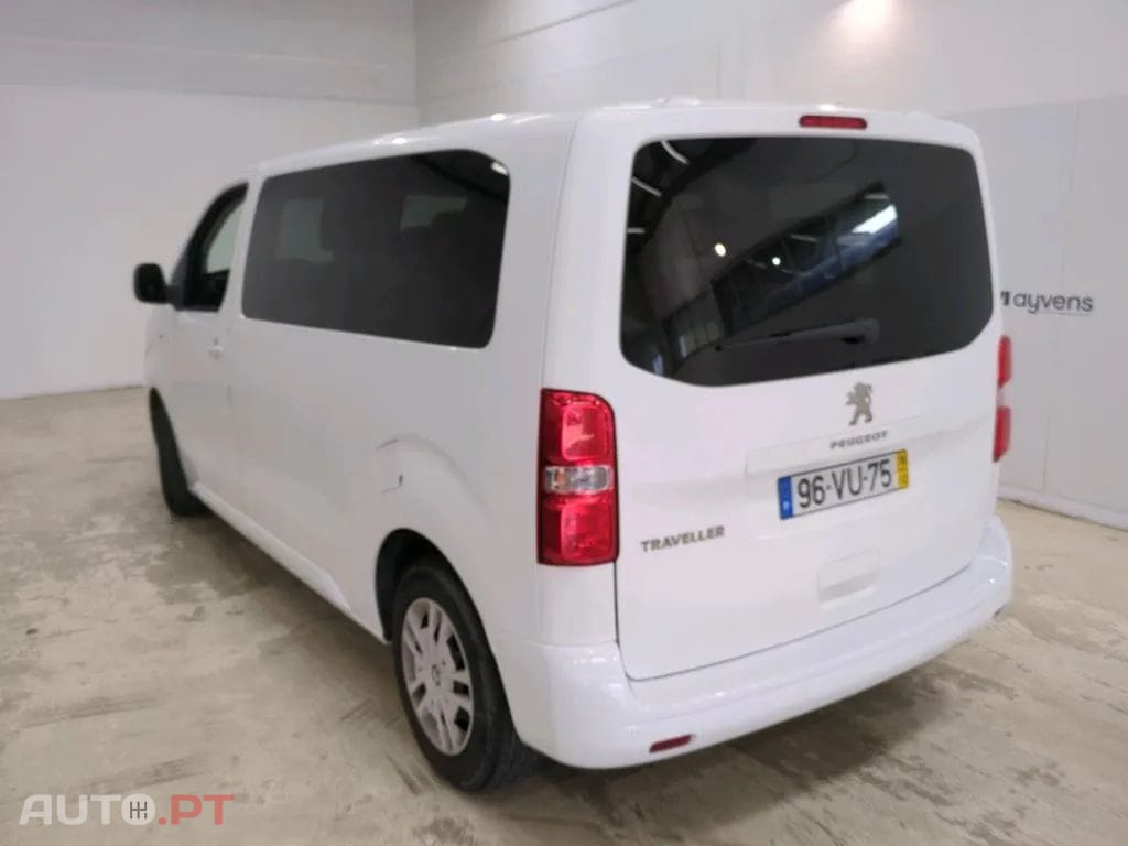 Peugeot Traveller 1.5 BlueHDi L2H1 Business Standard