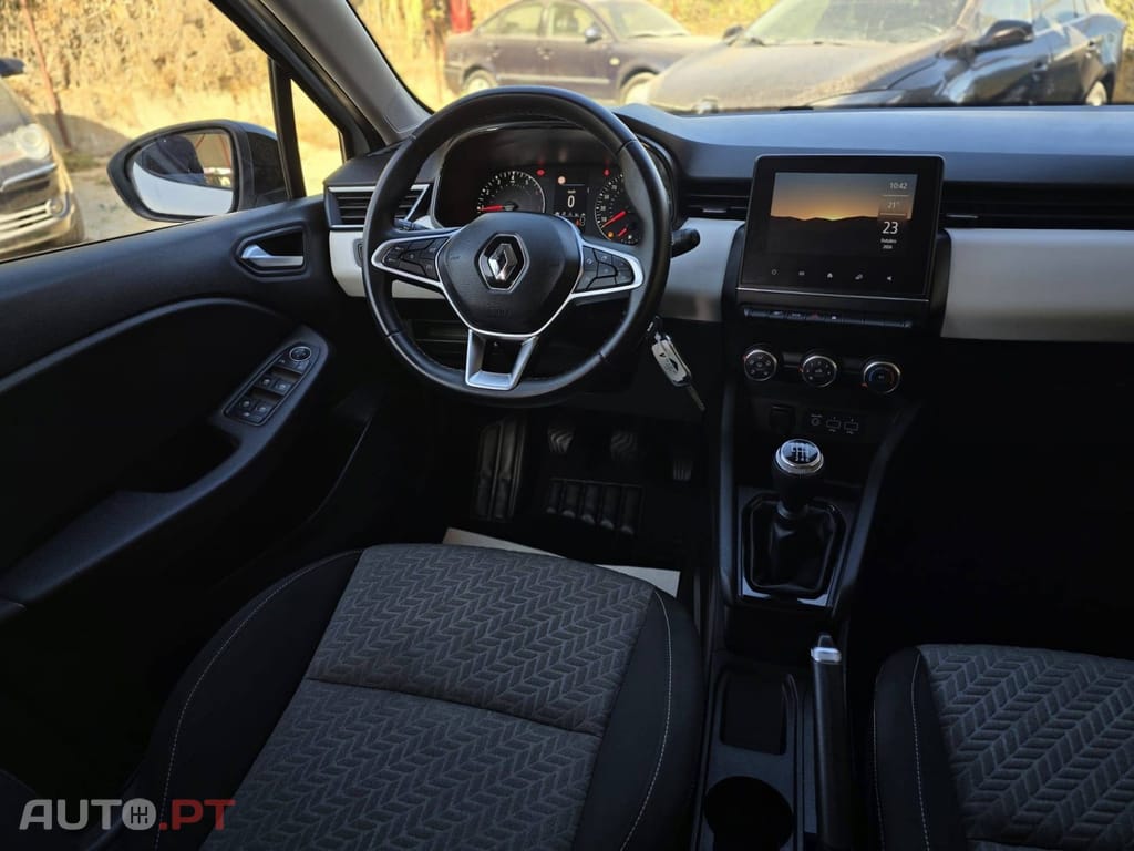 Renault Clio 1.0 TCe Limited Bi-Fuel