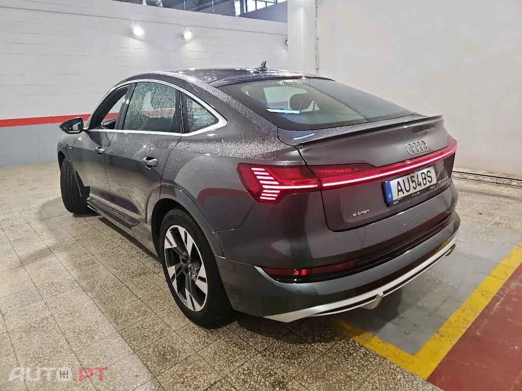 Audi E-Tron 55 quattro S line