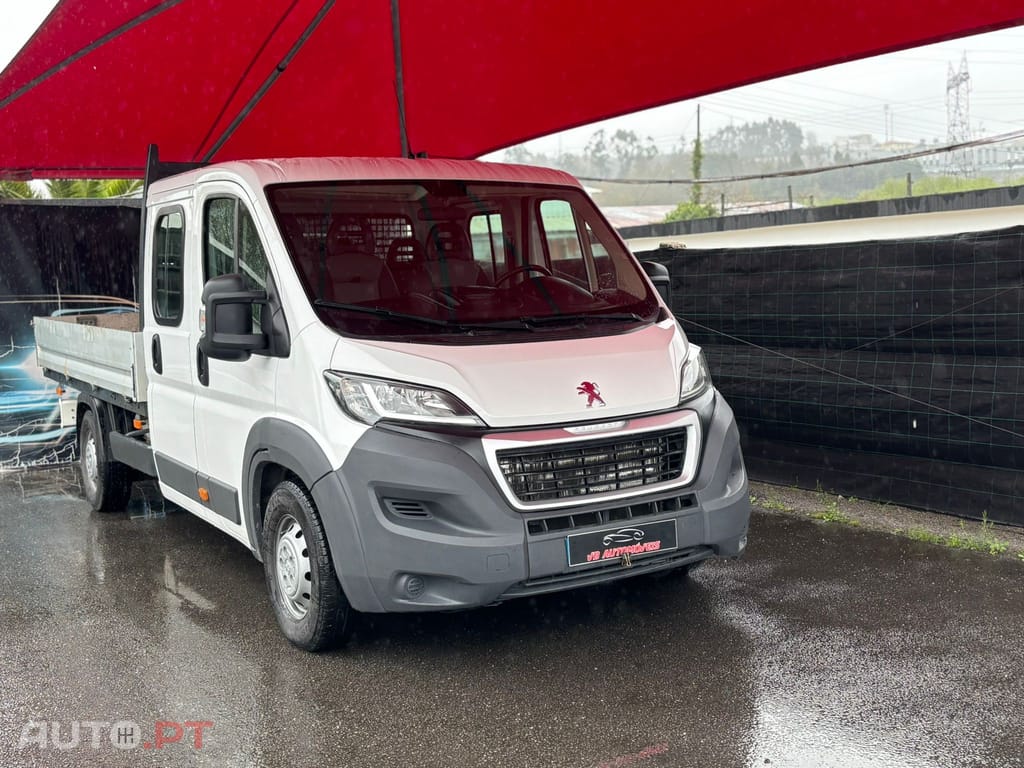 Peugeot Boxer 2.0 BlueHDi 335 L3 CD
