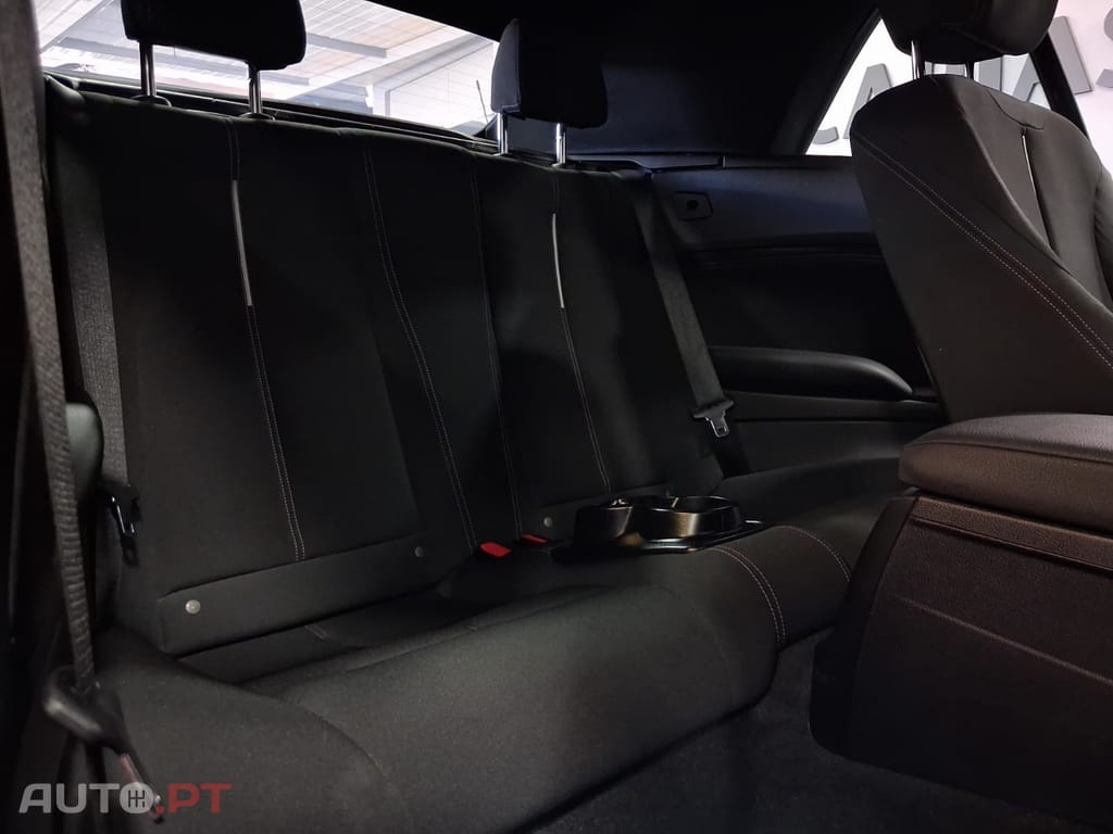 BMW 218 d Cabrio Line Sport