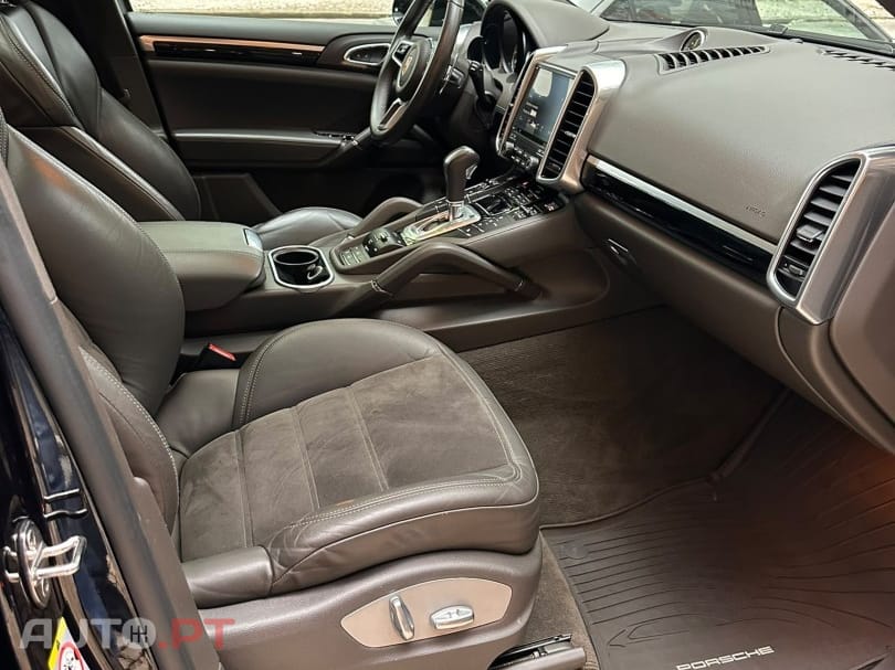 Porsche Cayenne S E-Hybrid Platinum Edition