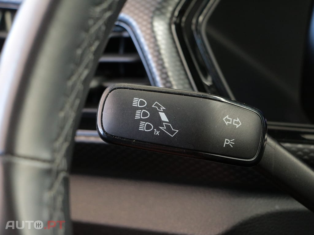 Volkswagen T-Cross 1.0 TSI Urban