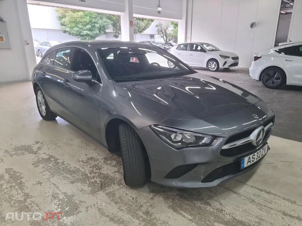 Mercedes-Benz CLA 250 e Shooting Brake Style Plus