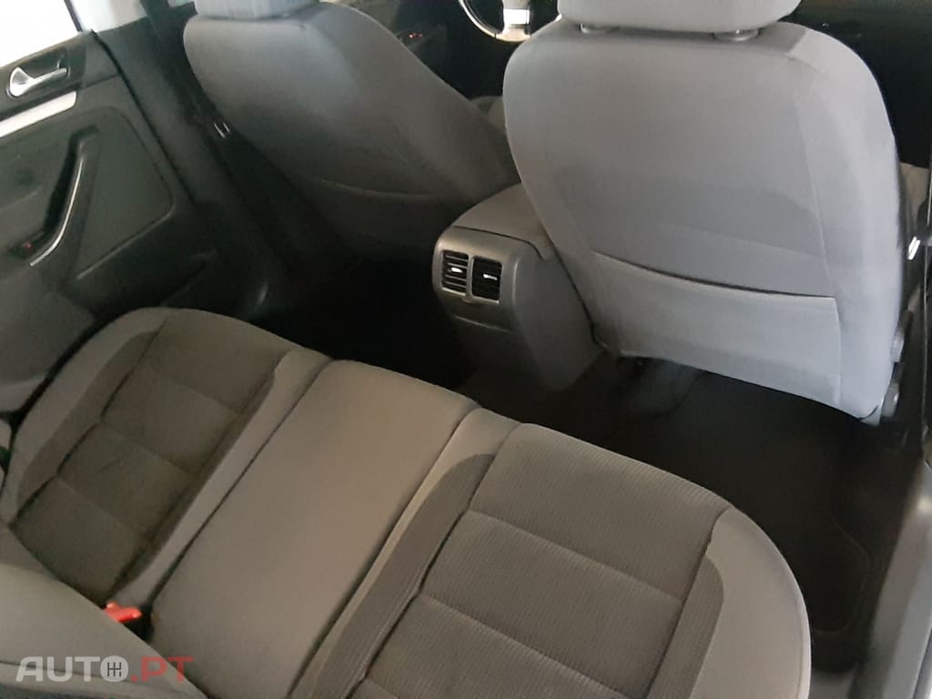 Volkswagen Golf Variant Confortline Bluemotion 1.9 TDI 105 CV