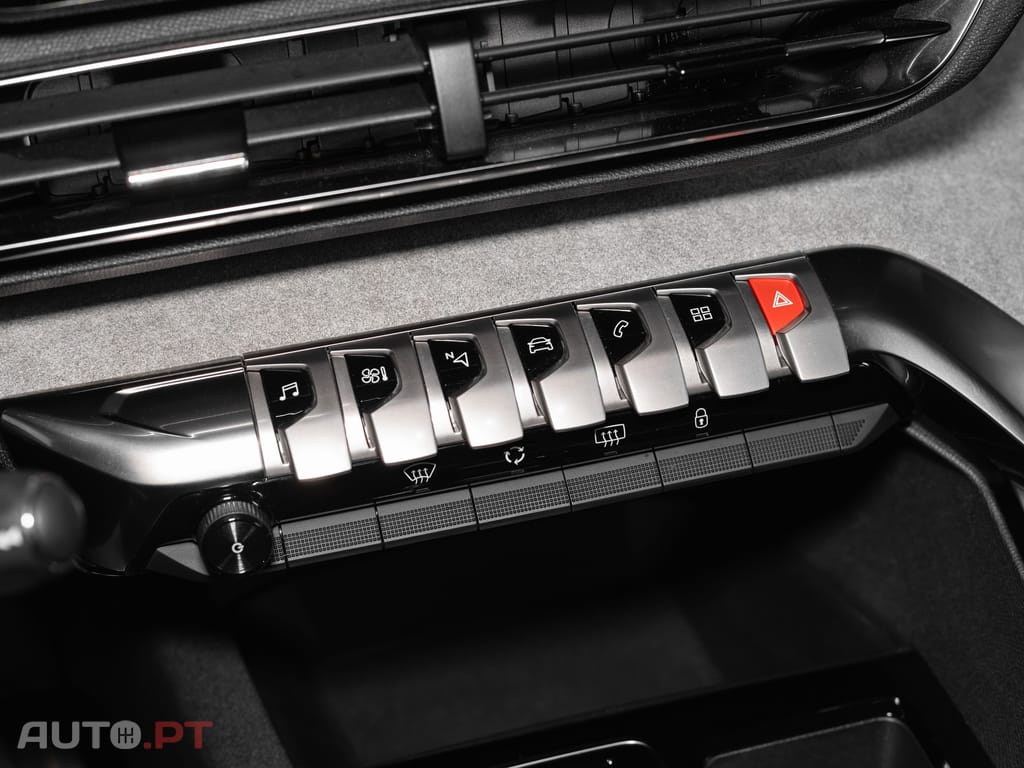 Peugeot 5008 1.2 PureTech GT EAT8