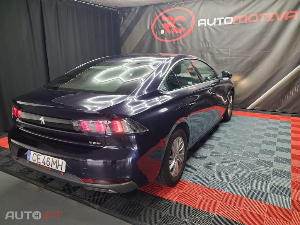 Peugeot 508 1.2 PureTech Active Pack EAT8 — fotografia 4