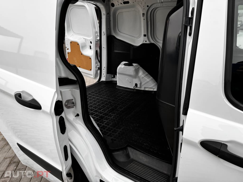 Ford Tourneo 1.5 TDCi Ambiente