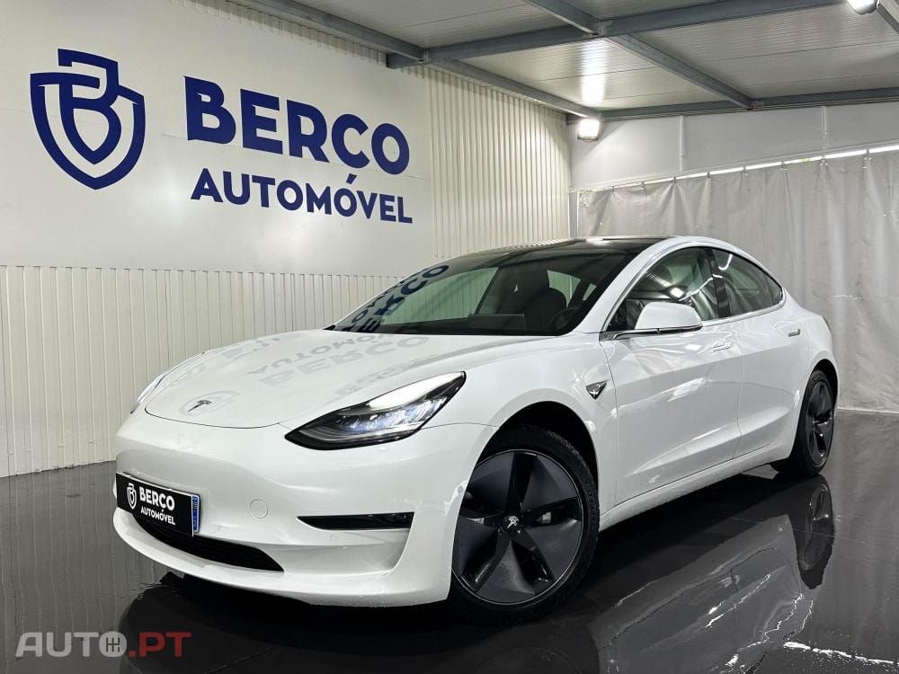 Tesla Model 3 Long-Range Dual Motor AWD