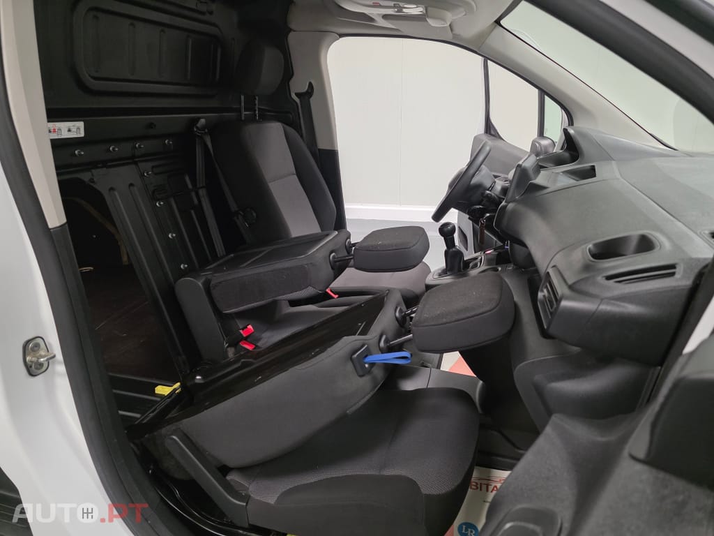 Peugeot Partner 1.5 BLUEHDI LONGA IVA DEDUTIVEL