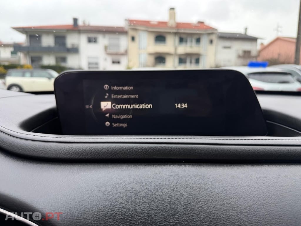 Mazda CX-30 2.0 e-Skyactiv-G Exclusive-line