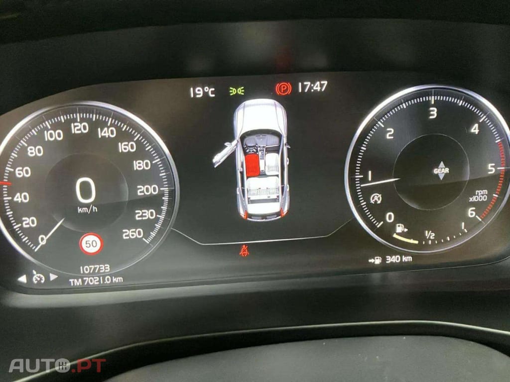 Volvo XC40 2.0 D3 150 MOMENTUM