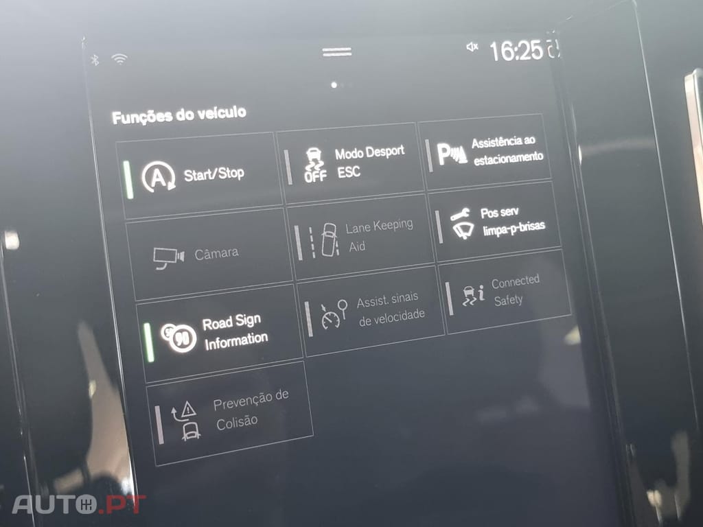 Volvo XC40 2.0 D3 Momentum Plus Geartronic